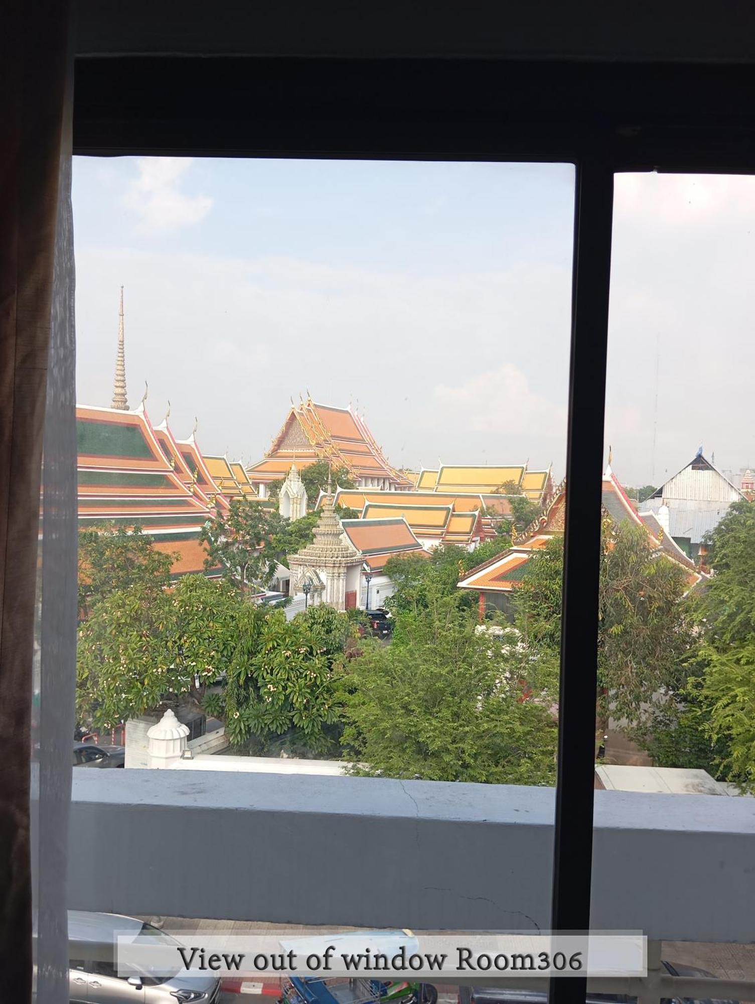 Chetuphon Gate Hotel Банкок Екстериор снимка