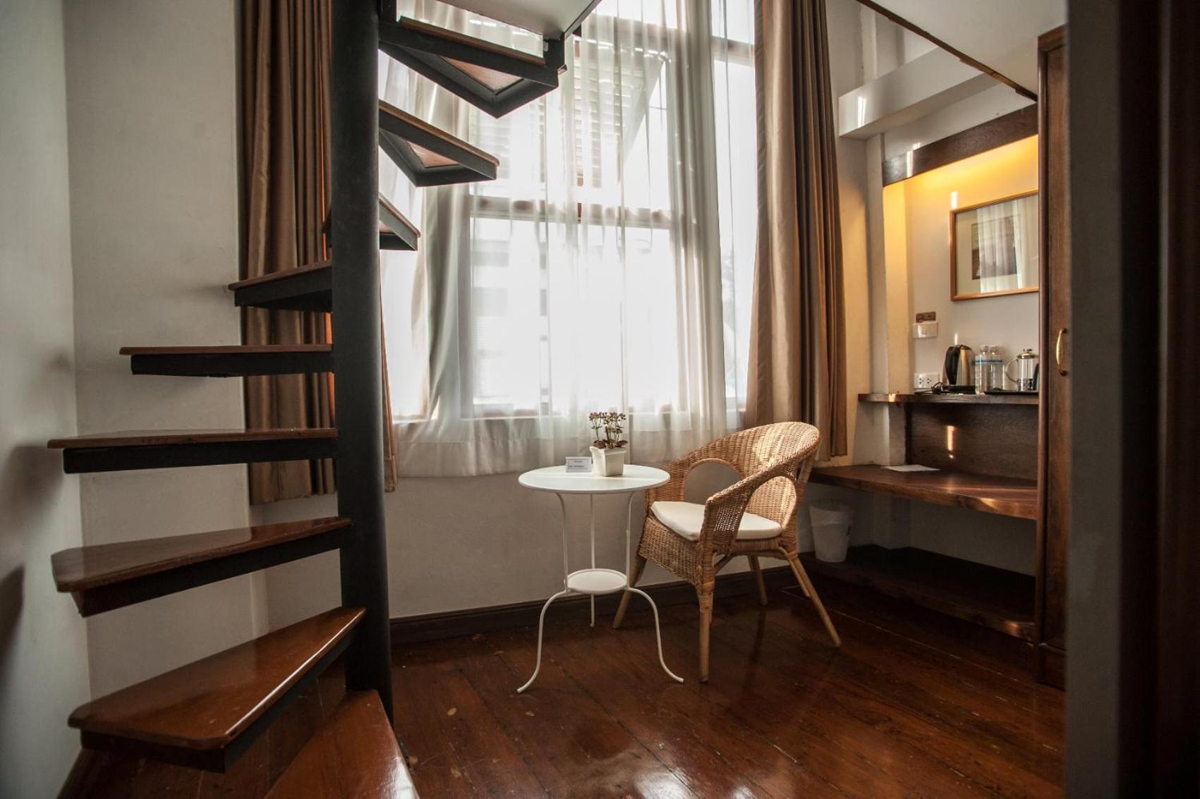Chetuphon Gate Hotel Банкок Екстериор снимка